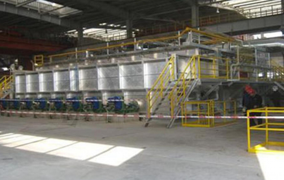 貫通式模殼焙燒爐